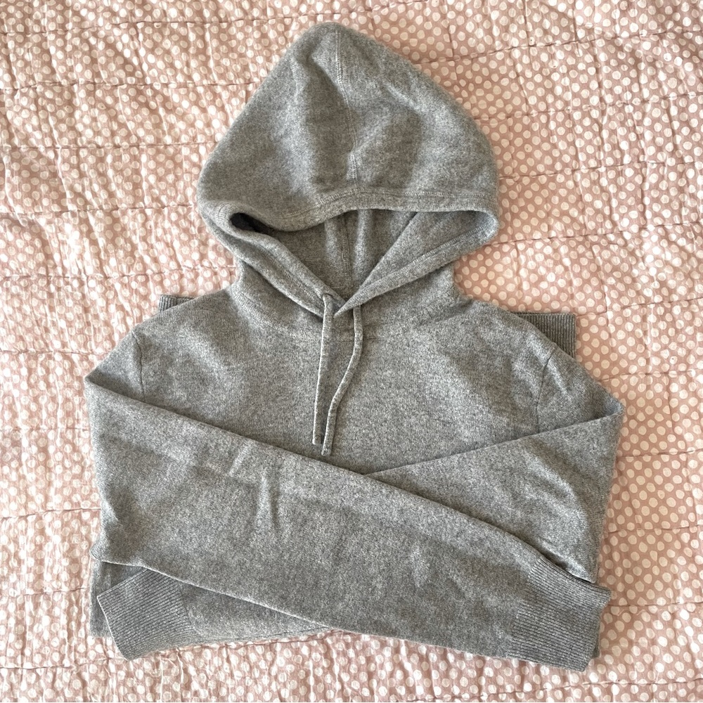 Cashmere men’s XS grey hoodie sweater